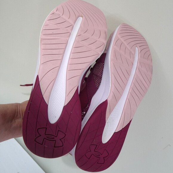 Under Armour Charged Breathe Cross Trainers 8.5 - Picture 4 of 14